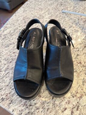 AEROSOLES Zella Black Open-Toe Slingback Platforms